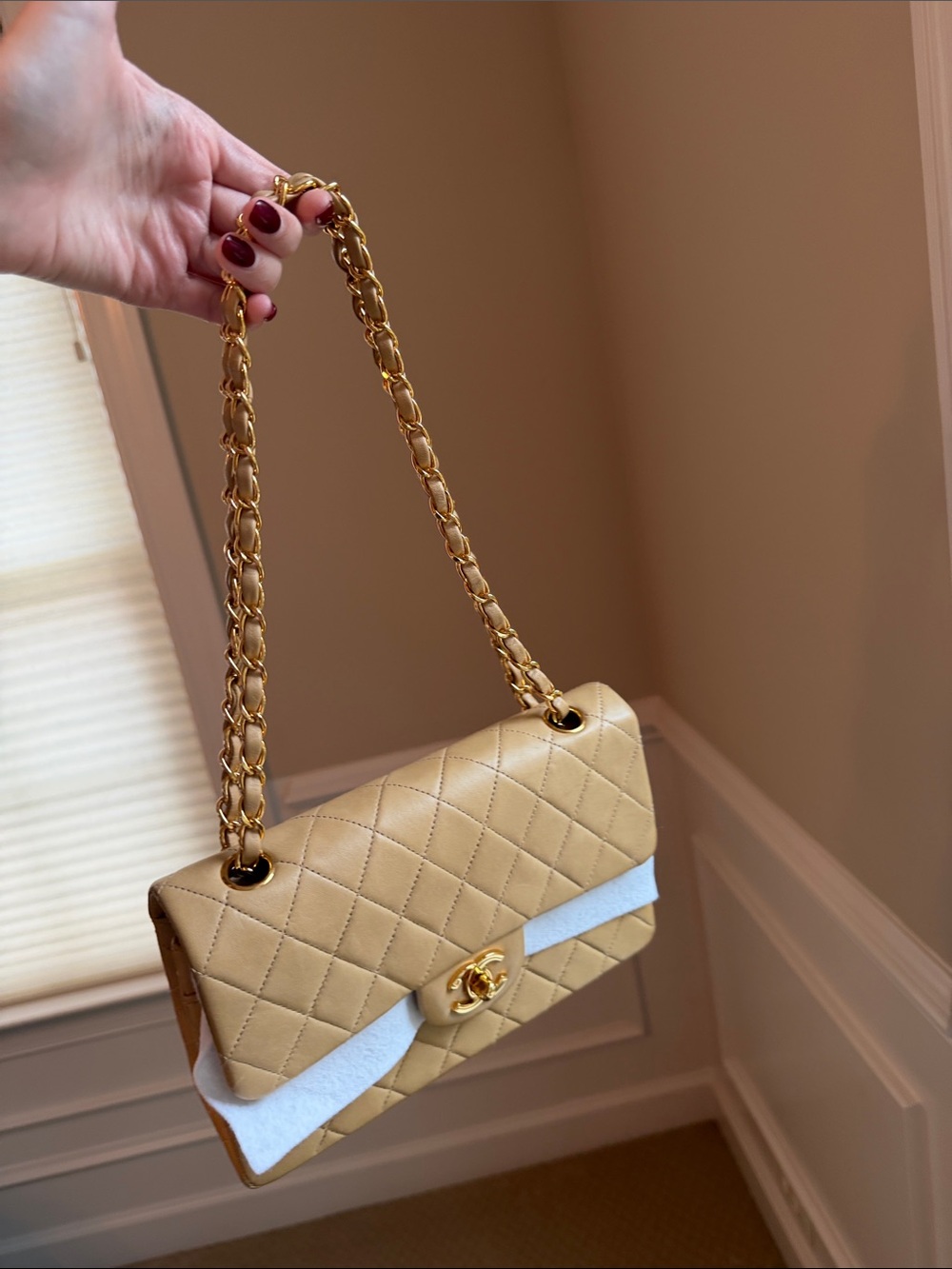 CHANEL Small Classic Vintage Double Flap Beige Quilted Lambskin with Gold Plated - Picture 5 of 16